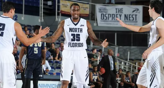 Basketball action picture