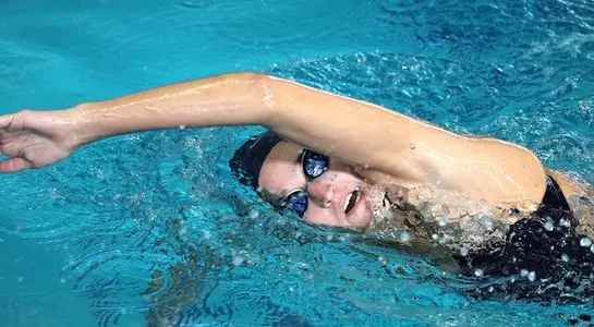 Janie Kennedy swimming freesytle