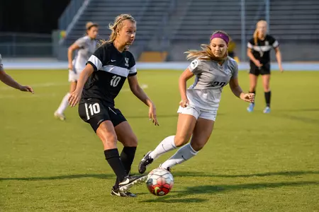 UNF women's soccer player defends opponent