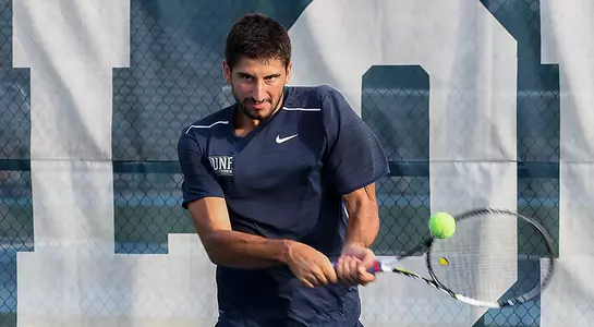 Kecic returns a ball.