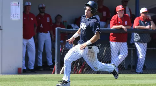 Joe Boyle runs towards homeplate