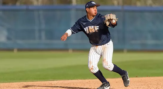 Abraham Sequera prepares to catch an incoming ball
