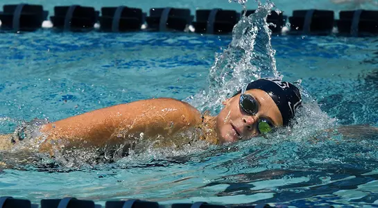 Amber Pearce swimming freestyle