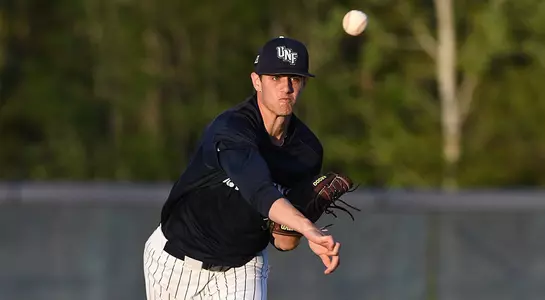 Nick Marchese throwing a baseball