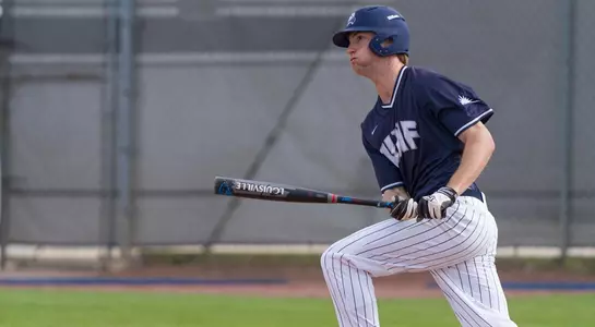 Tanner Murphy swinging