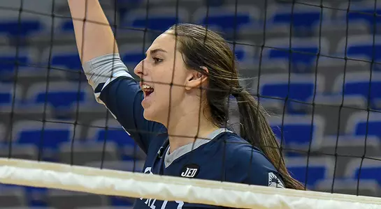 Solimar Cestero cheers following a UNF point