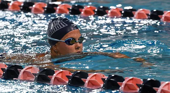 Hess swimming to the start