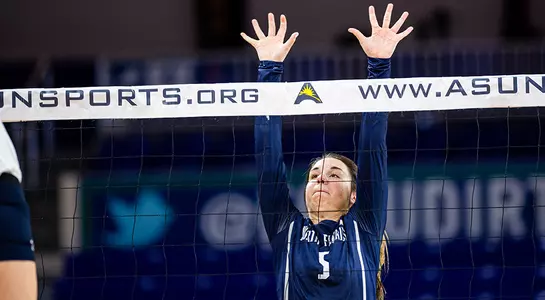 Julianna Askew goes for the block