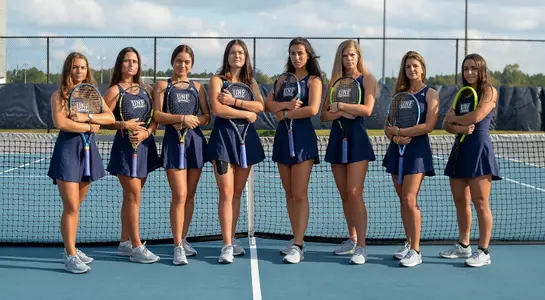 womens tennis team picture