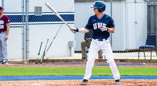 Jay Prather sets up to bat