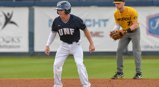 Jay Prather gets ready to run in between bases