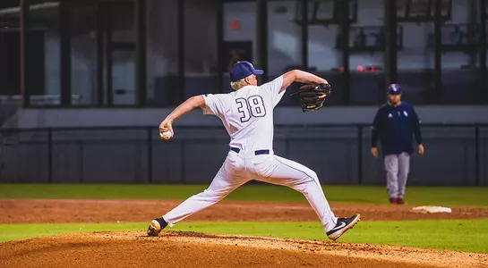 Zach Chappell rears back on a pitch.