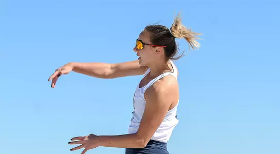 Dana Roskic follows through on an attack.