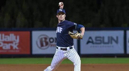 baseball player Ethan Michaelis pitching