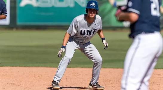 Alex Reynolds gets a lead off second base.