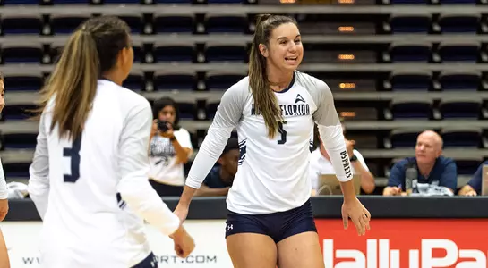 Gabby (3) and Julianna (5)