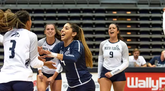 Rocio (4) excited after a point
