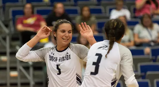 Askew (5) and Gabby (3) celebrate