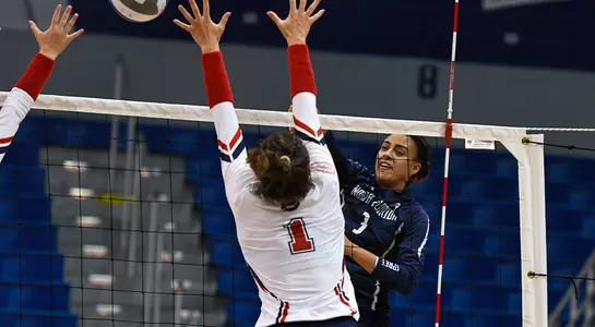 Gabby putting it past the defenders