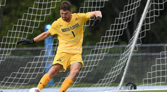 Padraic Gilley sets up for a goal kick vs USC Upstate