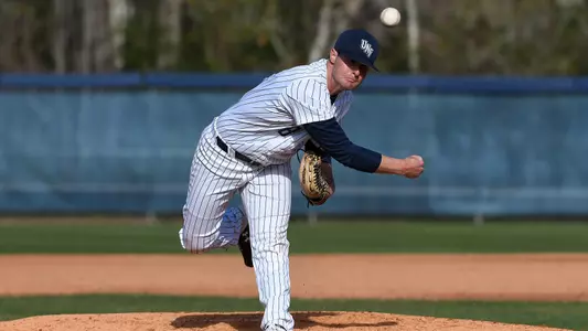 Brandon Reitz throws a pitch.