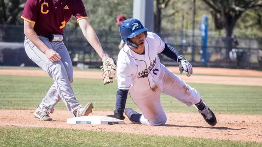 Eddie Miller readies to catch the ball