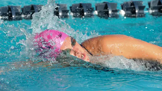 Ryan Showfety swims the freestyle