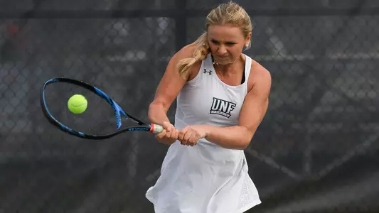 Summer Yardley Hitting a Backhand
