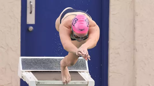 Ashley Kephart off the starting block