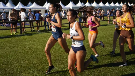 Billie Castillo running at FSU Invitational