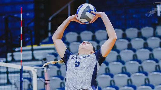 Julianna Askew makes a backset