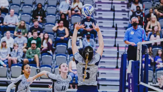 Julianna Askew makes a front set.