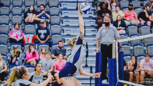 Bre Walp makes an attack.