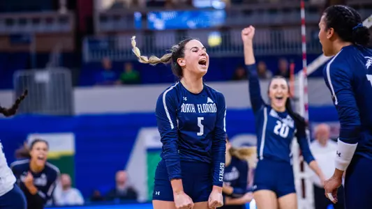 Julianna Askew celebrates a point