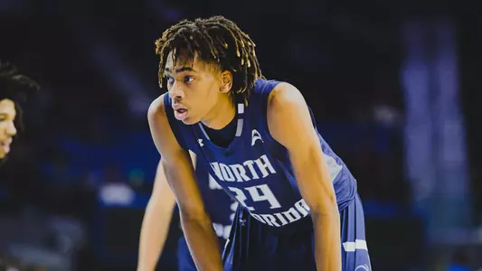 jadyn parker looking on