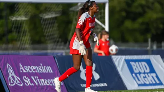 Mercedes Sapp in goal