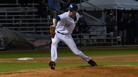 Eddie Miller pitching