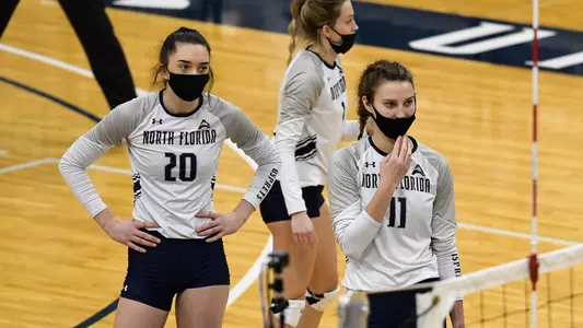 Maddie Boyd waits for the ball.