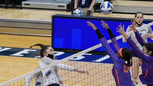 Maddie Boyd makes an attack.