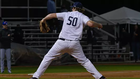 Darin Kilfoyl delivers a pitch.