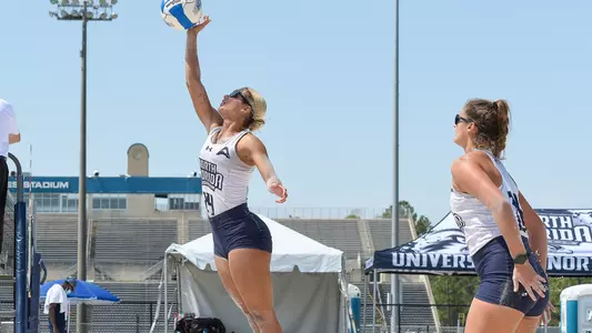 Marisa Rogers makes an attack.