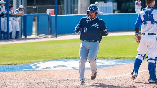 Abraham Sequera coming in from a run.