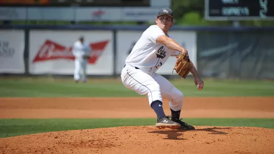 Tony roca makes a pitch home.