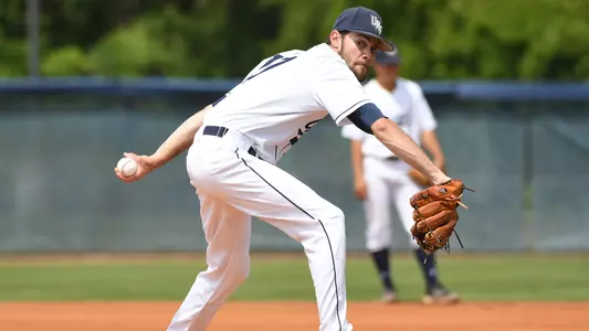 Eddie Miller delivers a pitch.