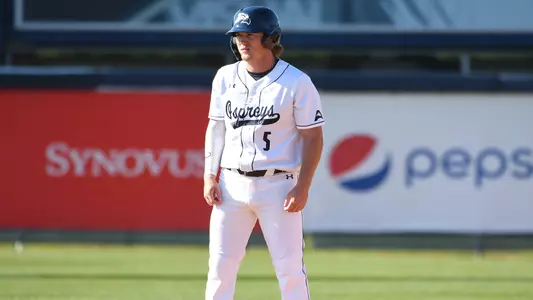 Cade Westbrook getting a lead off of second