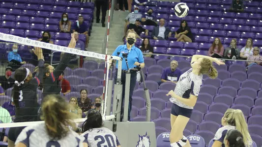 Anna Butler makes an attack