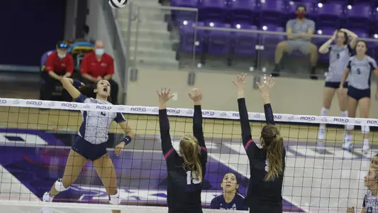 Kailey McKnight makes an attack
