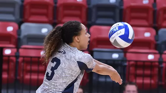 Gabby O'Connell digging the ball