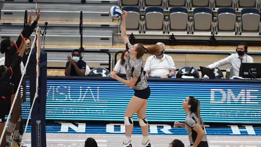 Anna Butler makes an attack