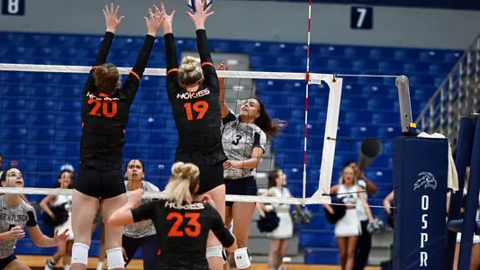 Gabby O'Connell makes an attack